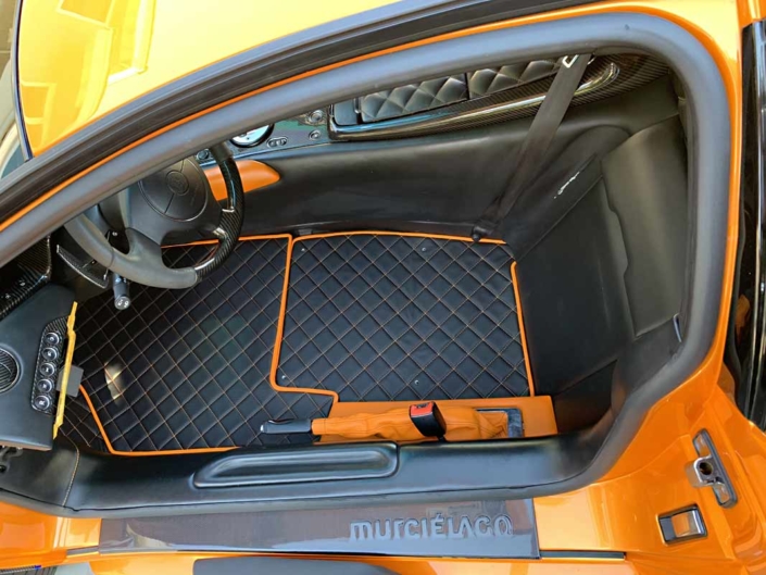 Lamborghini Murcielago interior custom